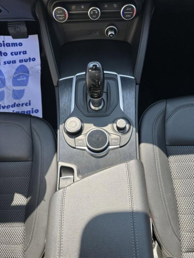 Alfa Romeo Stelvio Stelvio 2.2 Turbodiesel 190 CV AT8 RWD Executive (12)