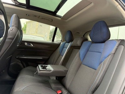 Lynk & Co 01 01 1.5 td phev (15)