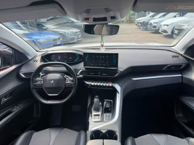 Peugeot 3008 Hybrid 225 e-EAT8 Allure (11)