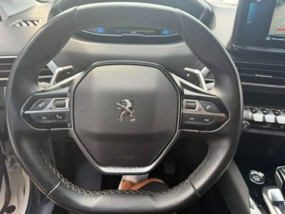 Peugeot 3008 Hybrid 225 e-EAT8 Allure (17)