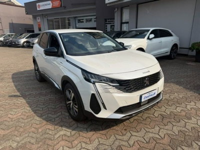 Peugeot 3008 Hybrid 225 e-EAT8 Allure (3)