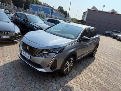 Peugeot 3008 Hybrid 225 e-EAT8 Allure Pack usata