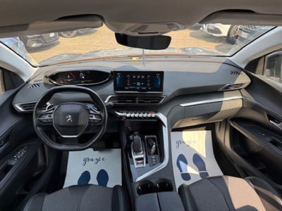 Peugeot 3008 Hybrid 225 e-EAT8 Allure Pack (9)
