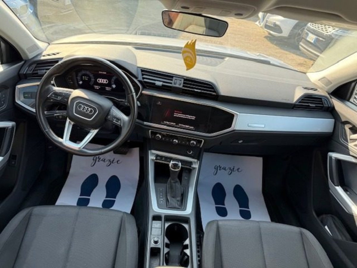 Audi Q3 45 TFSI e S tronic Business (5)