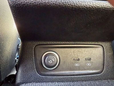 Audi Q3 45 TFSI e S tronic Business (8)