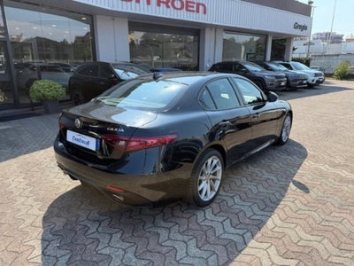 Alfa Romeo Giulia 2.2 Turbodiesel 210 CV AT8 AWD Q4 Veloce (7)