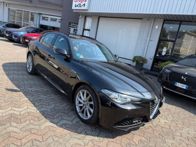 Alfa Romeo Giulia 2.2 Turbodiesel 210 CV AT8 AWD Q4 Veloce (8)