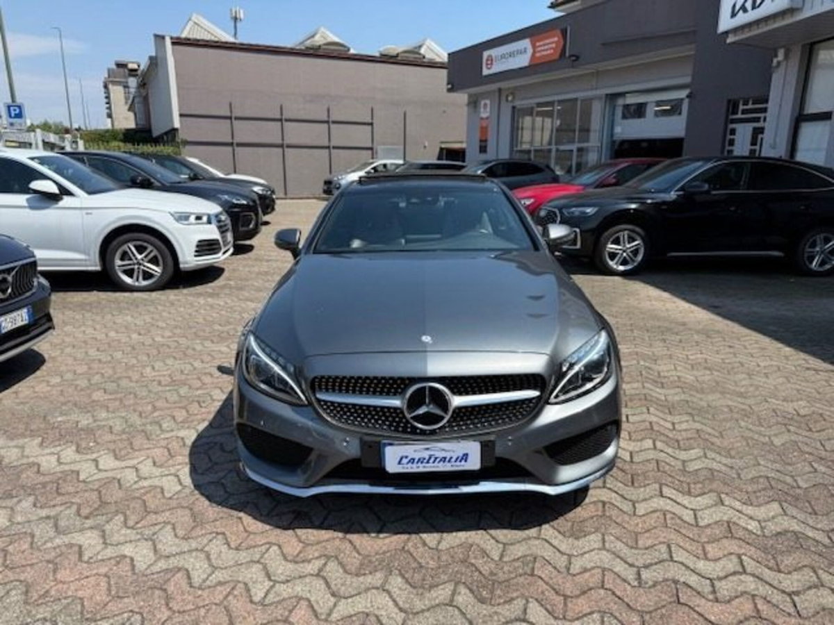 Mercedes-Benz Classe C Coupé 220 d Coupé Premium Plus (2)