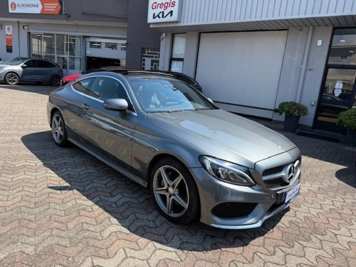 Mercedes-Benz Classe C Coupé 220 d Coupé Premium Plus (3)