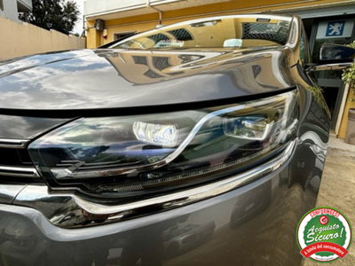 Renault Espace dCi 160CV EDC Energy Initiale Paris 4Control (6)