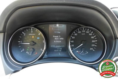 Nissan Qashqai 1.5 dCi N-Connecta (19)