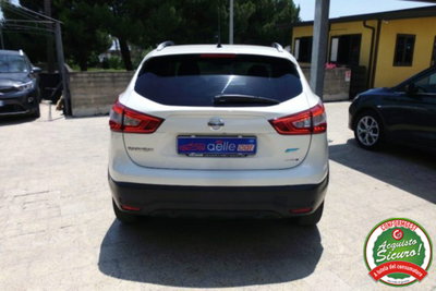 Nissan Qashqai 1.5 dCi N-Connecta (6)