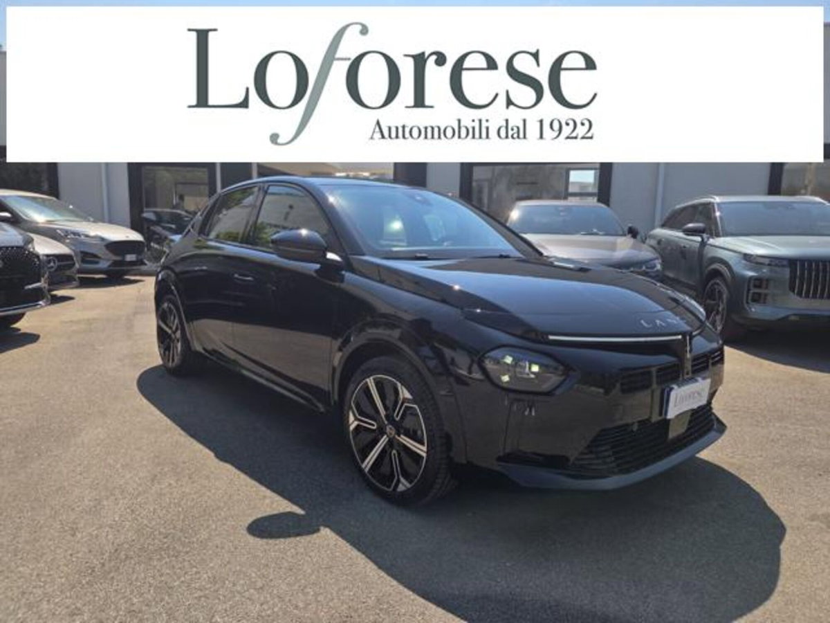 Lancia Ypsilon 1.2 mhev Edizione Cassina e-dct