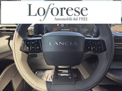 Lancia Ypsilon 1.2 mhev Edizione Cassina e-dct (14)