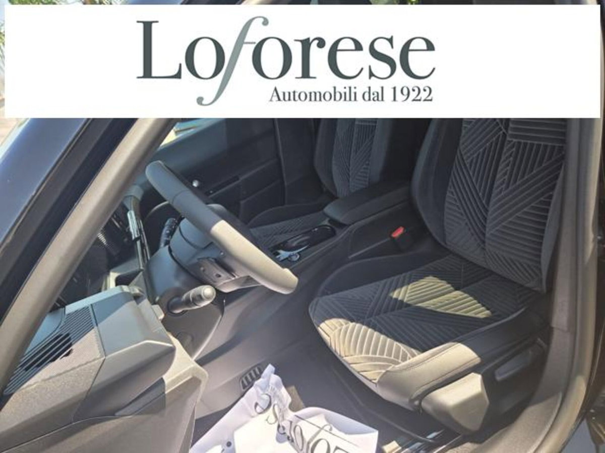 Lancia Ypsilon 1.2 mhev Edizione Cassina e-dct (8)