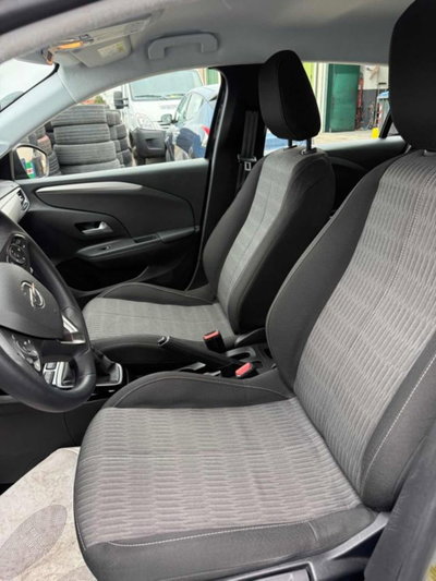Opel Corsa 1.2 Edition (13)
