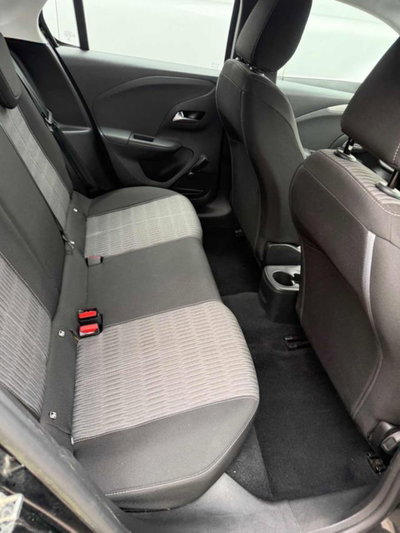 Opel Corsa 1.2 Edition (6)