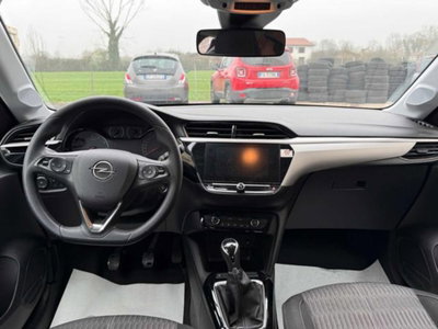 Opel Corsa 1.2 Edition (8)