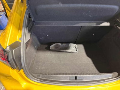 Peugeot 208 1.2 puretech Active s&s 75cv (13)