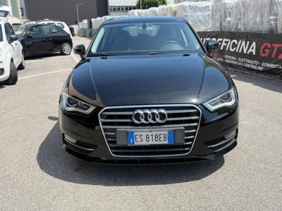Audi A3 Sportback 1.6 TDI 105 CV CR S tronic Ambiente (4)