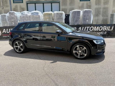 Audi A3 Sportback 1.6 TDI 105 CV CR S tronic Ambiente (6)