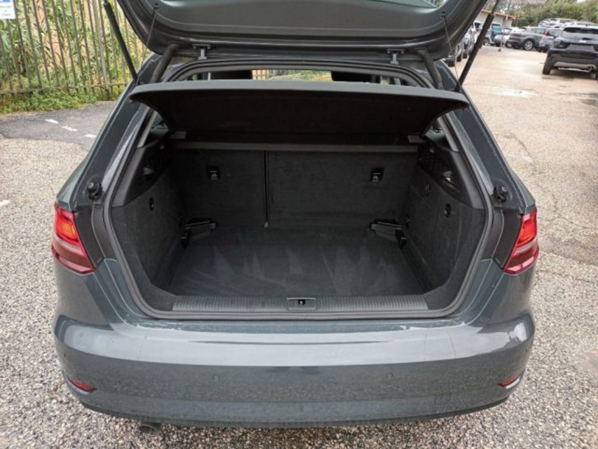 Audi A3 Sportback 30 TDI Business (14)