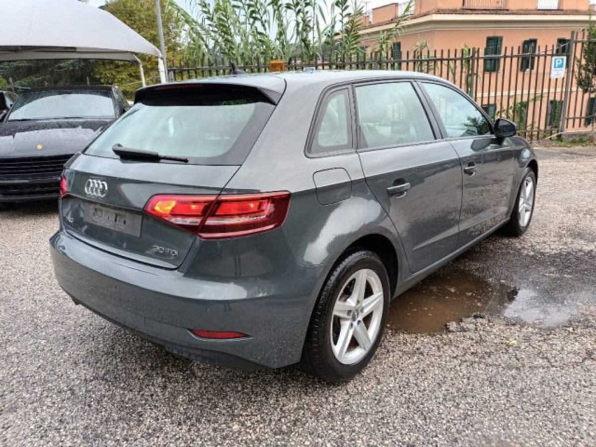Audi A3 Sportback 30 TDI Business (4)
