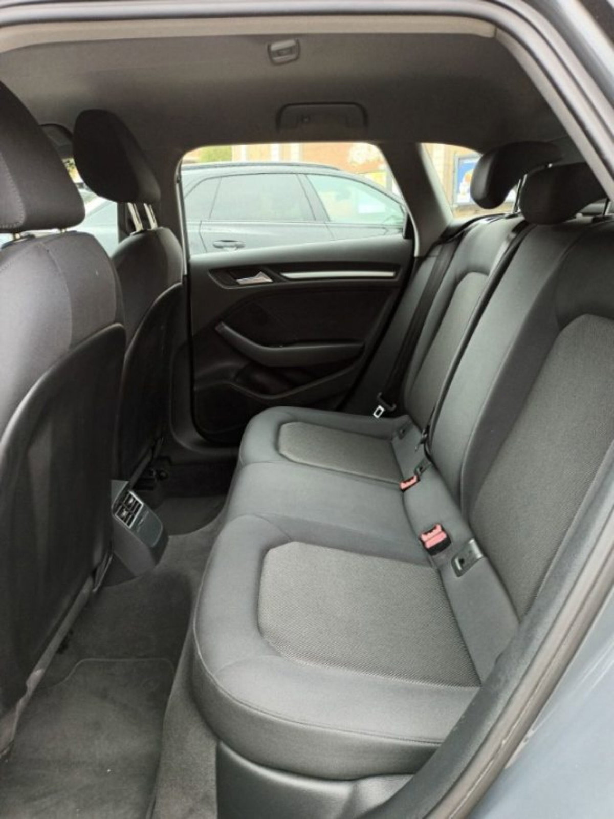 Audi A3 Sportback 30 TDI Business (6)