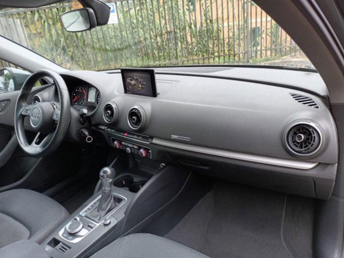 Audi A3 Sportback 30 TDI Business (8)