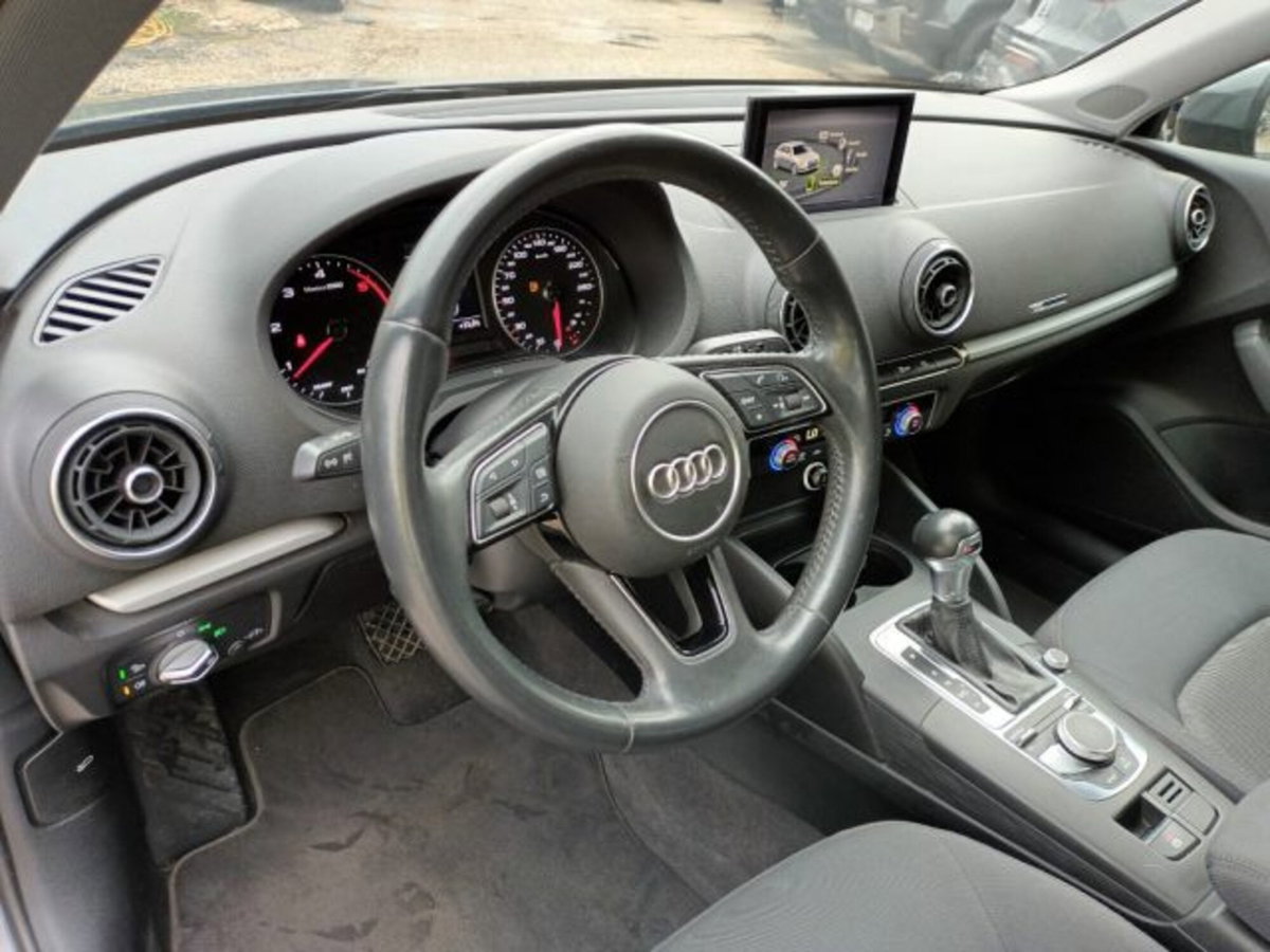 Audi A3 Sportback 30 TDI Business (9)