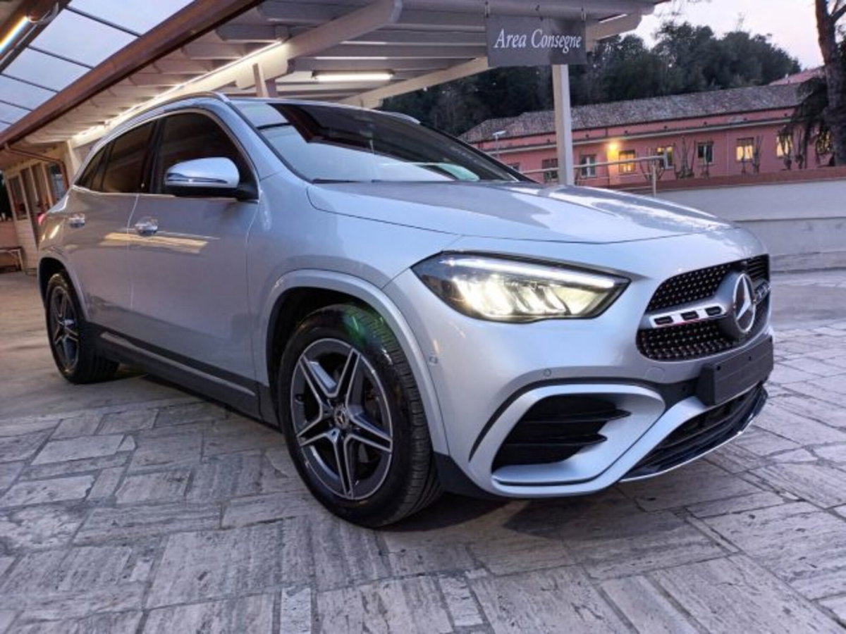 Mercedes-Benz GLA SUV 200 d AMG Line Premium Plus 4matic auto (3)