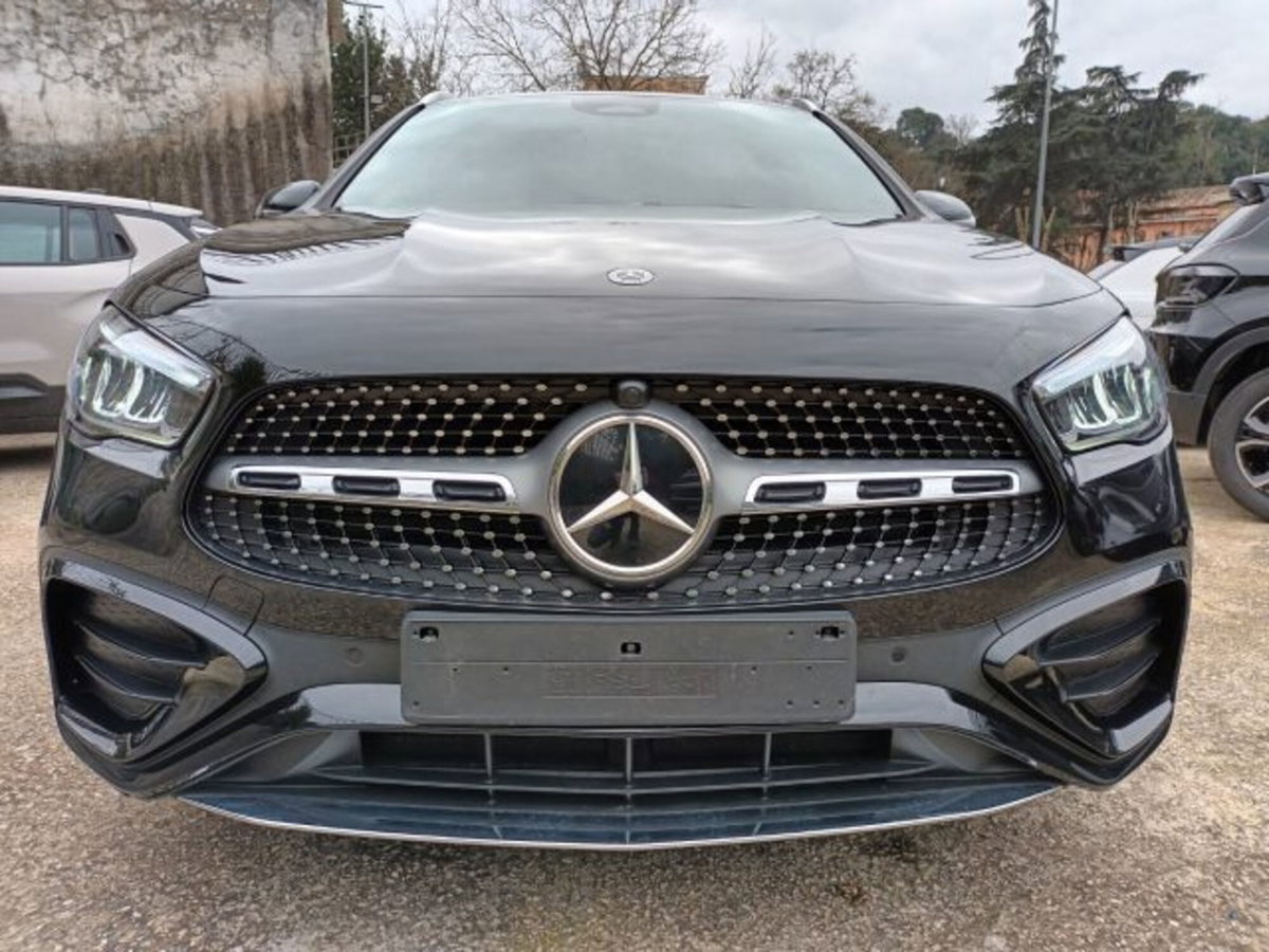 Mercedes-Benz GLA SUV 200 d AMG Line Premium Plus 4matic auto (2)