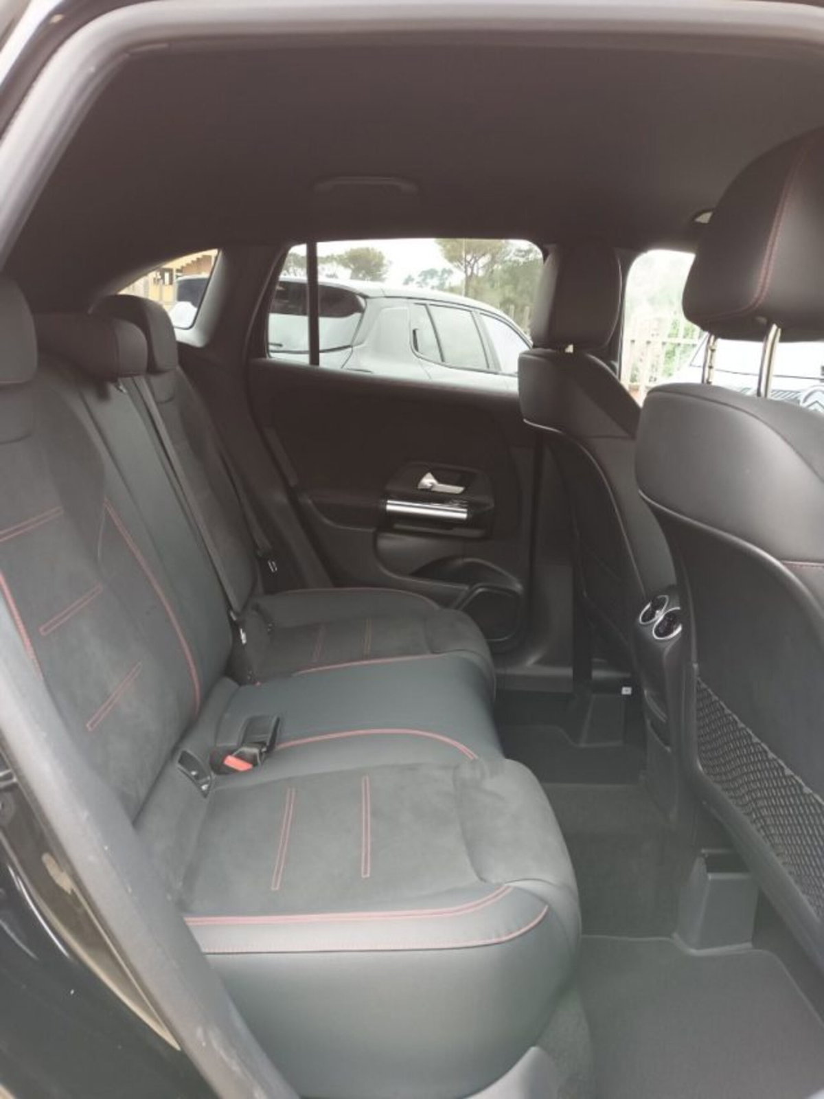 Mercedes-Benz GLA SUV 200 d AMG Line Premium Plus 4matic auto (9)
