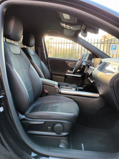 Mercedes-Benz GLA SUV 200 d AMG Line Premium Plus 4matic auto (10)
