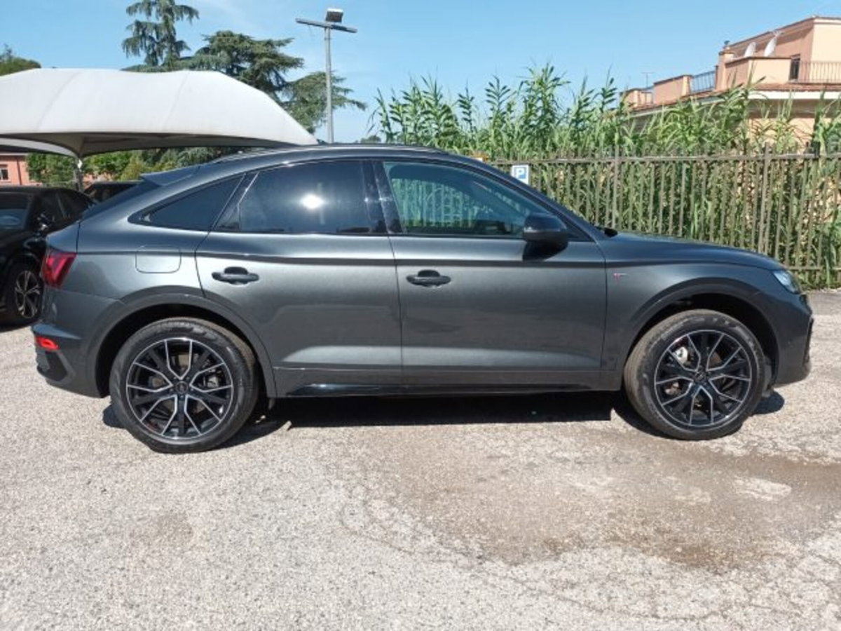 Audi Q5 Sportback Sportback 40 2.0 tdi mhev 12V quattro s-tronic (7)
