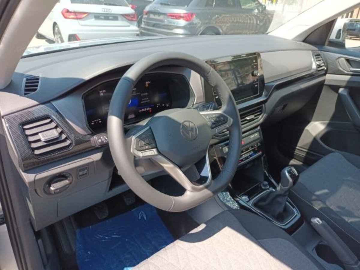Volkswagen T-Cross 1.0 TSI Sport (10)