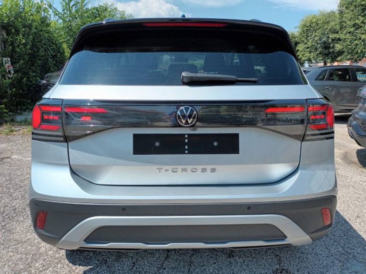Volkswagen T-Cross 1.0 TSI Sport (5)