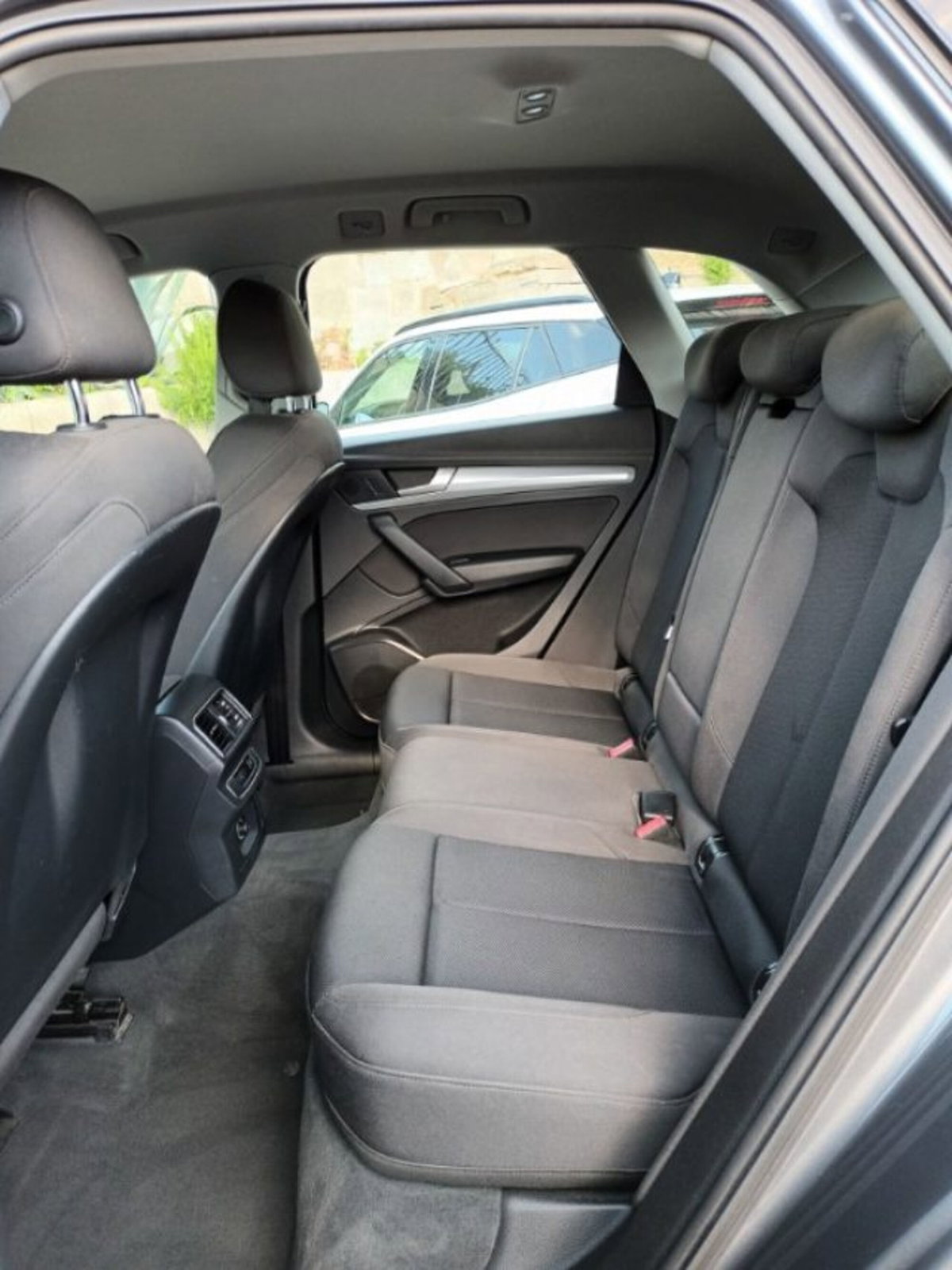 Audi Q5 2.0 TDI 190 CV quattro S tronic Business Sport (6)
