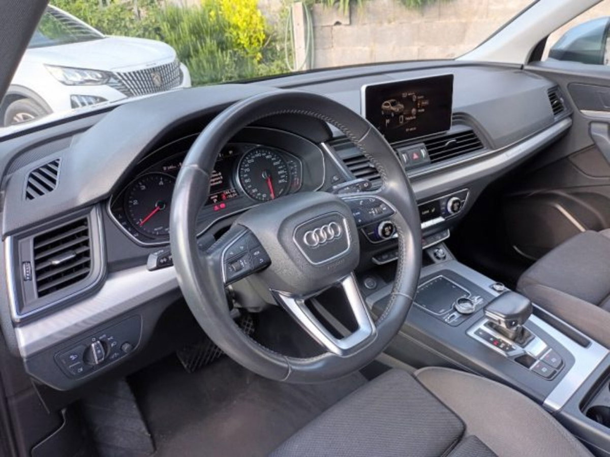 Audi Q5 2.0 TDI 190 CV quattro S tronic Business Sport (9)