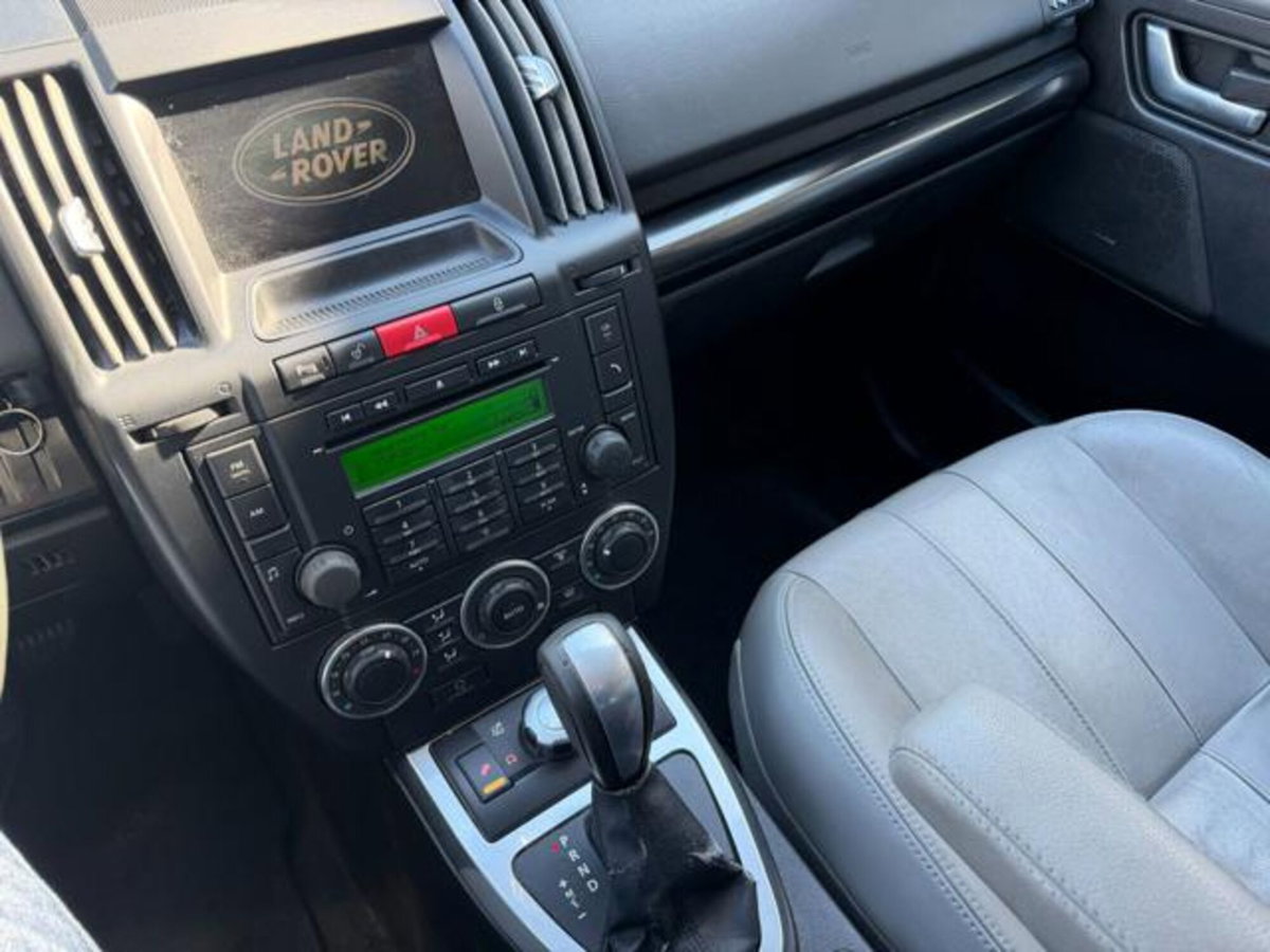 Land Rover Freelander 2.2 SD4 S.W. HSE (8)