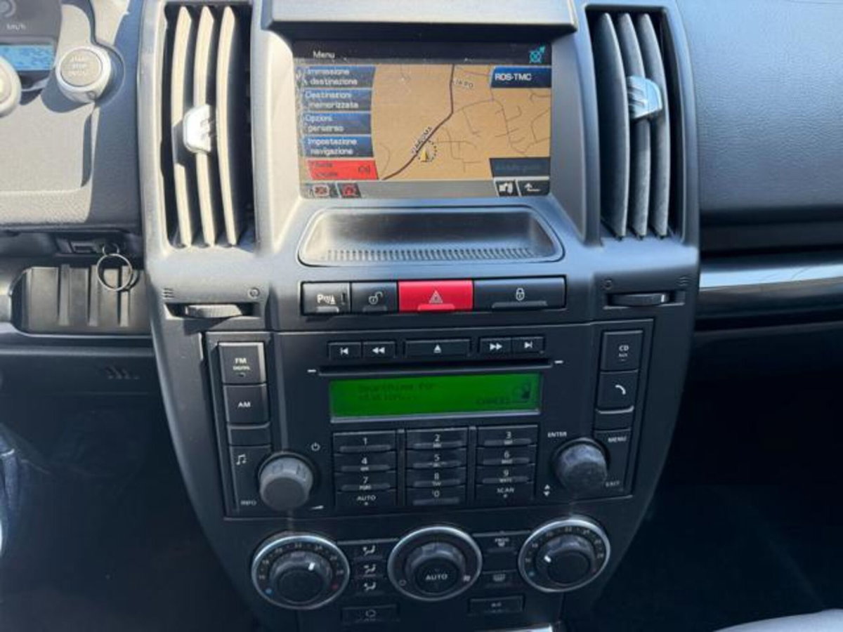 Land Rover Freelander 2.2 SD4 S.W. HSE (9)