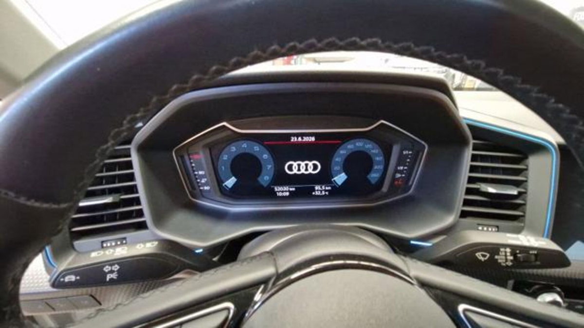 Audi A1 allstreet allstreet 30 TFSI S tronic Identity Contrast (7)
