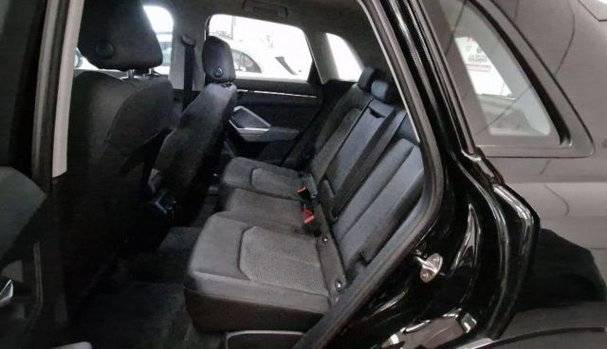 Audi Q3 35 TFSI S tronic Business Advanced (8)