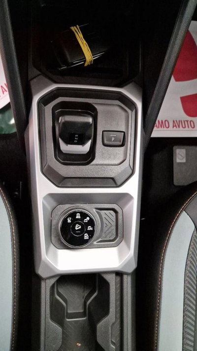 Dacia Duster 1.2 hybrid-G Extreme 4x4 150cv auto (11)