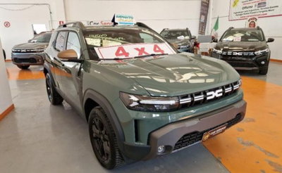 Dacia Duster 1.2 hybrid-G Extreme 4x4 150cv auto (2)