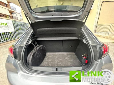 Peugeot 208 50 kWh Allure (18)