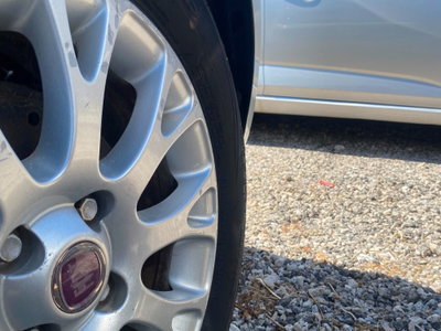 Fiat Punto Evo 1.3 Mjt 75 CV 3 porte Dynamic (14)
