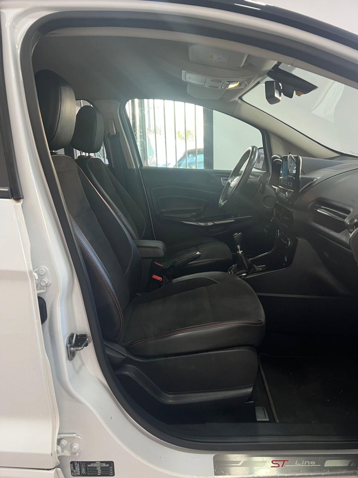 Ford EcoSport 1.5 TDCi 100 CV Start&Stop ST-Line (13)