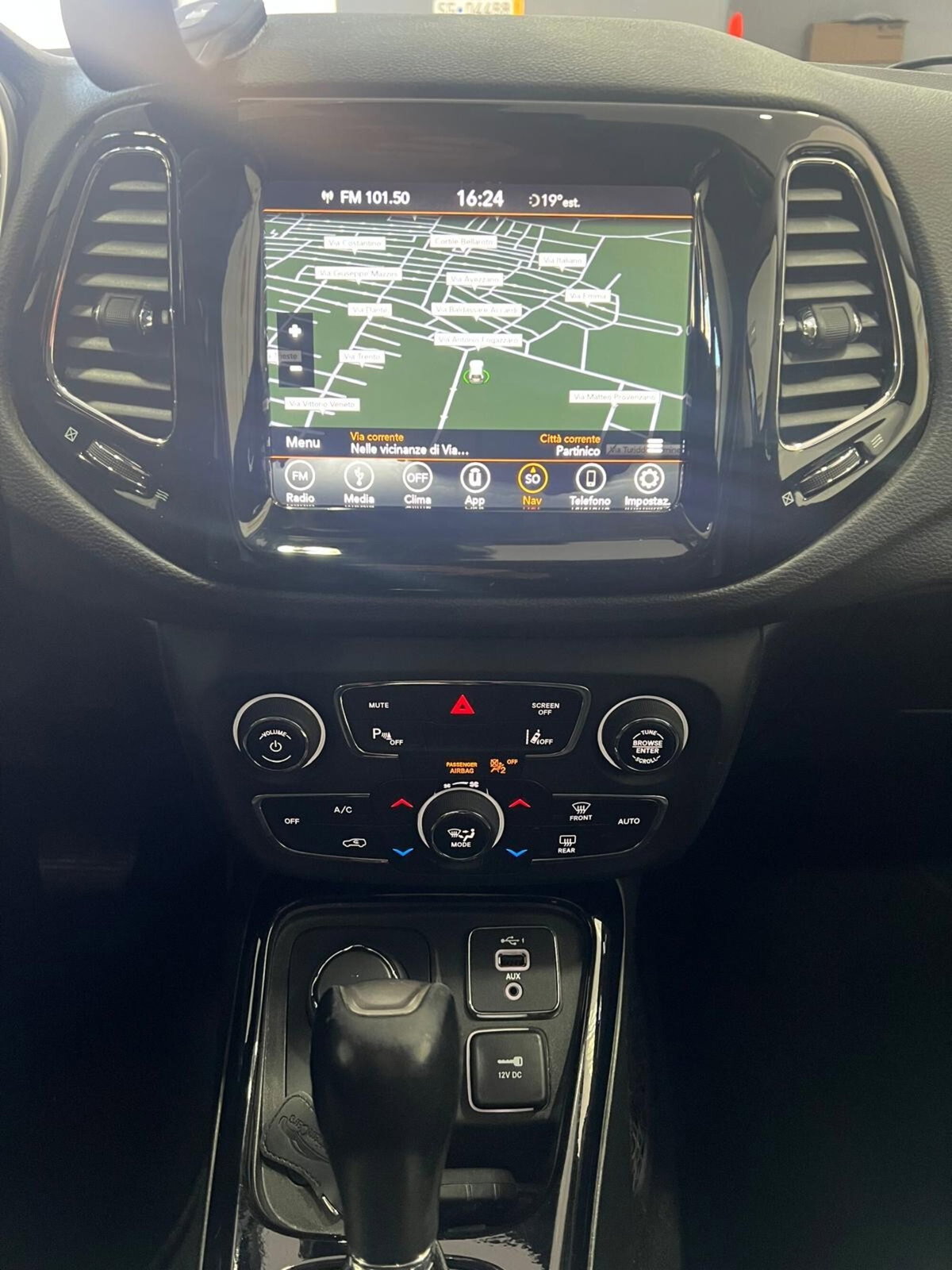 Jeep Compass 2.0 Multijet II aut. 4WD Limited (16)