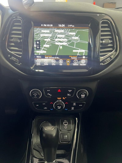 Jeep Compass 2.0 Multijet II aut. 4WD Limited (16)